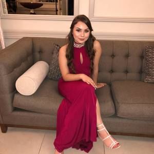 Meet your Posher, Leslie